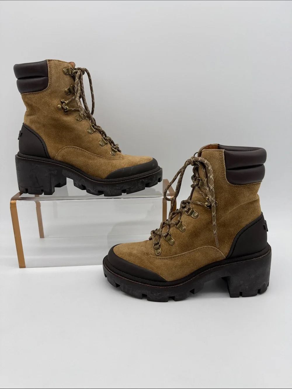 Tory Burch Suede Lug Sole Hiker Ankle Boot Alce Coconut